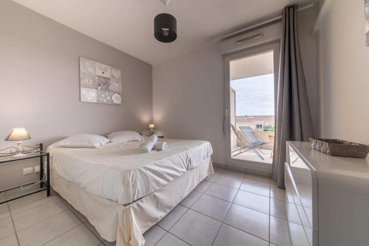 モントゥーAppt De Charme Avec Grand Balcon Proche Avignon Wifi Gratuitアパートメント エクステリア 写真